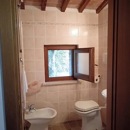Alloggio per agriturismo Il Rifugio Dei Vescovi *